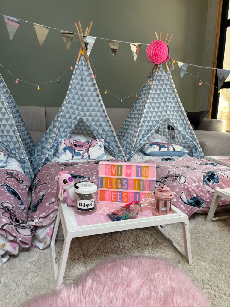 LILO STITCH SLAAPFEESTJE